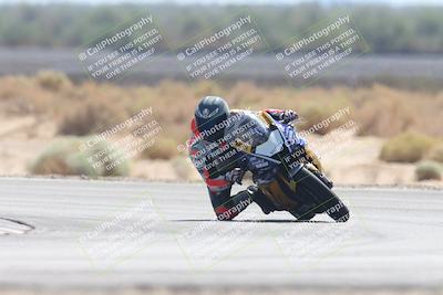 media/Sep-20-2025-Race Pace (Sat) [[d4e1b33f4d]]/Verified/Turn 16 (1145am)/